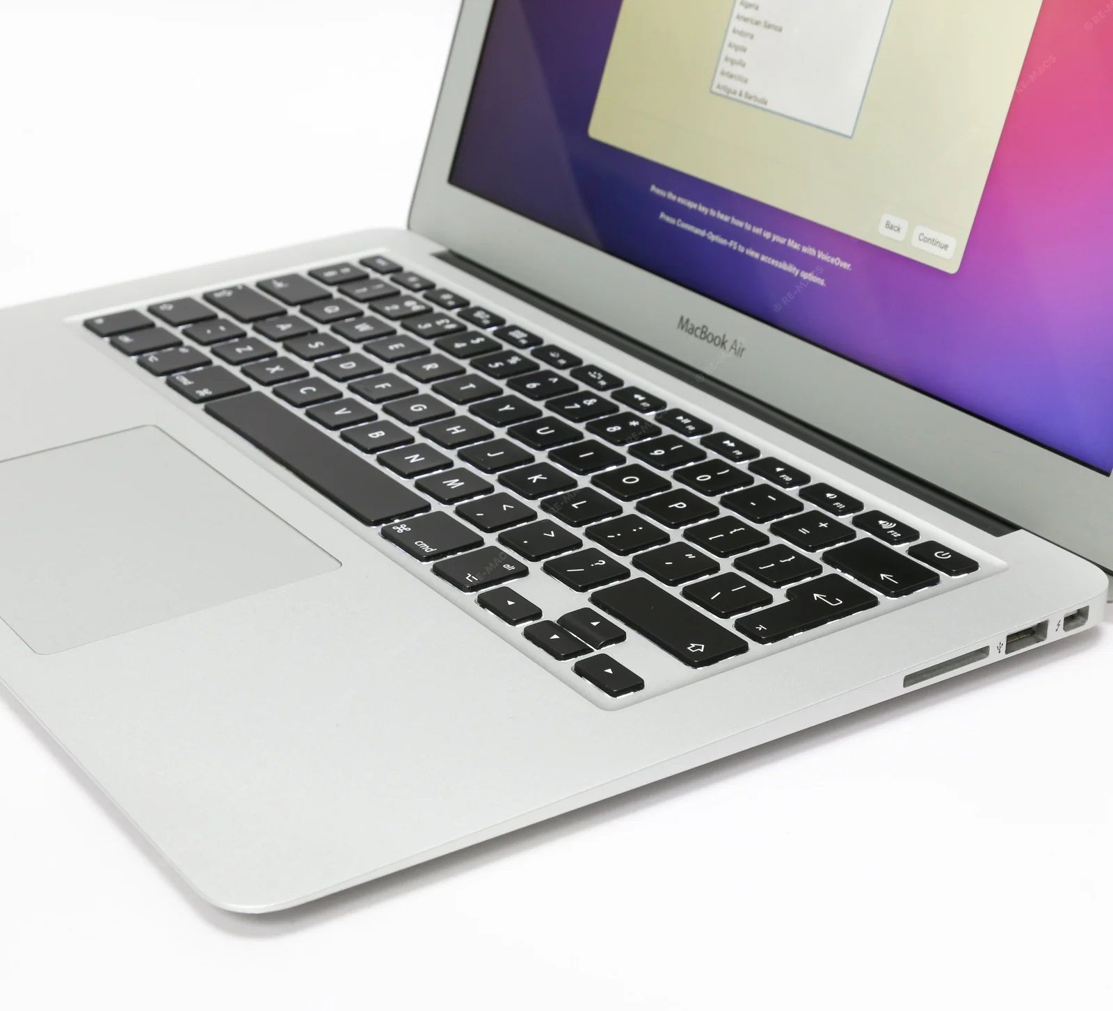 Apple MacBook Air 2015 Core i5 256GB SSD 4GB RAM, Mac Os 13.3 Inches Refurbished laptop + Bag