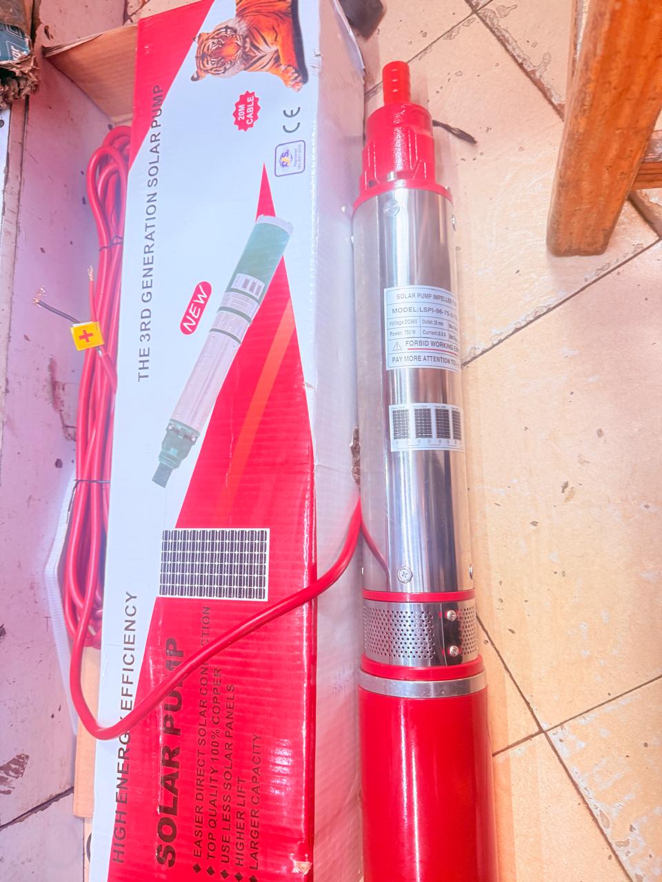 Powerful Performance: 75M Lift DC Pump BRUSHLESS Borehole Water Solar Pump With Controller 750W🎀Delivers ample water pressure to meet your household needs, including showers, laundry, and outdoor wat