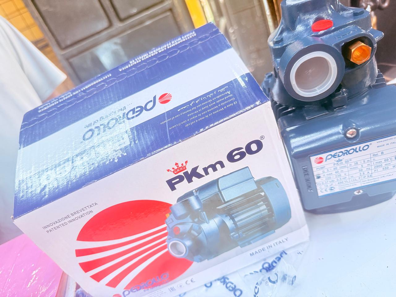 Pedrollo Pedrollo, Blue Booster PKM 60 Water Pump - Blue.🎉pump used principally for water transfer in domestic and small scale water transfer applications. The pump body is made from cast iron with a