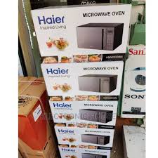 🔅KENYAN LOVED♦️♥️##INSPIRED LIVING😇😋Haier HMW20DBM Digital Microwave Oven 700W, 20L - Black.Stylish (Silver) stainless steel finish, Compact size 20L Capacity, 700 Watts and 10 Power Levels.
Clock