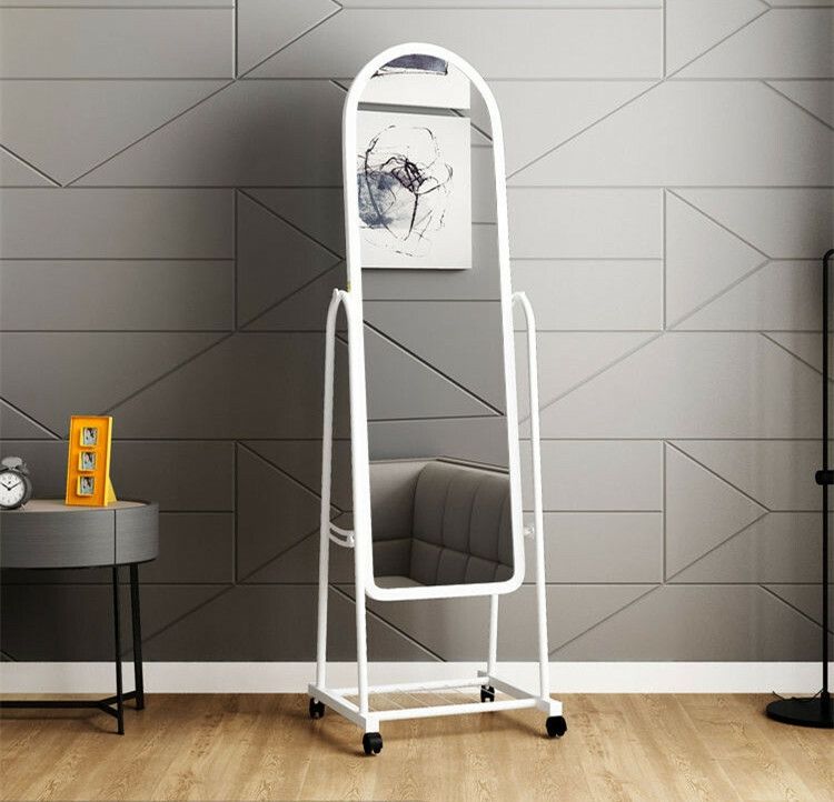 😋😋ON OFFER😋😋Full Length Dressing Mirror with Wheels stand alone mirror.🔅✔️high quality, excellent workmanship
Dolls fitting room dressing mirror full-length mirror model rotating mirror furniture
