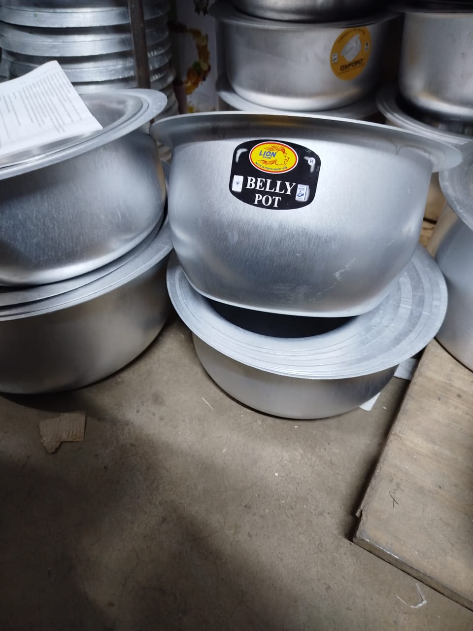 PROMOTION 🔥😇PROMOTION 🥳QUALITY 4PCS AND 8PCS BELLY POT SUFURIAS 'they are durable made of the quality easybto clean wash and maintain can cook every kind of meal thus serves purpose effectively can