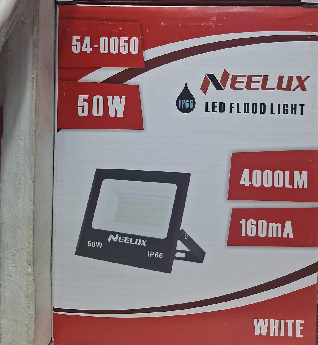 🫧🍂Neelux  50W Commercial AC Flood Light LED Outdoor Lighting📌. Low power consumption performance can help you save much electricity bills.
【SERVICE LIFE of 50,000 HOURS】This flood light is made up