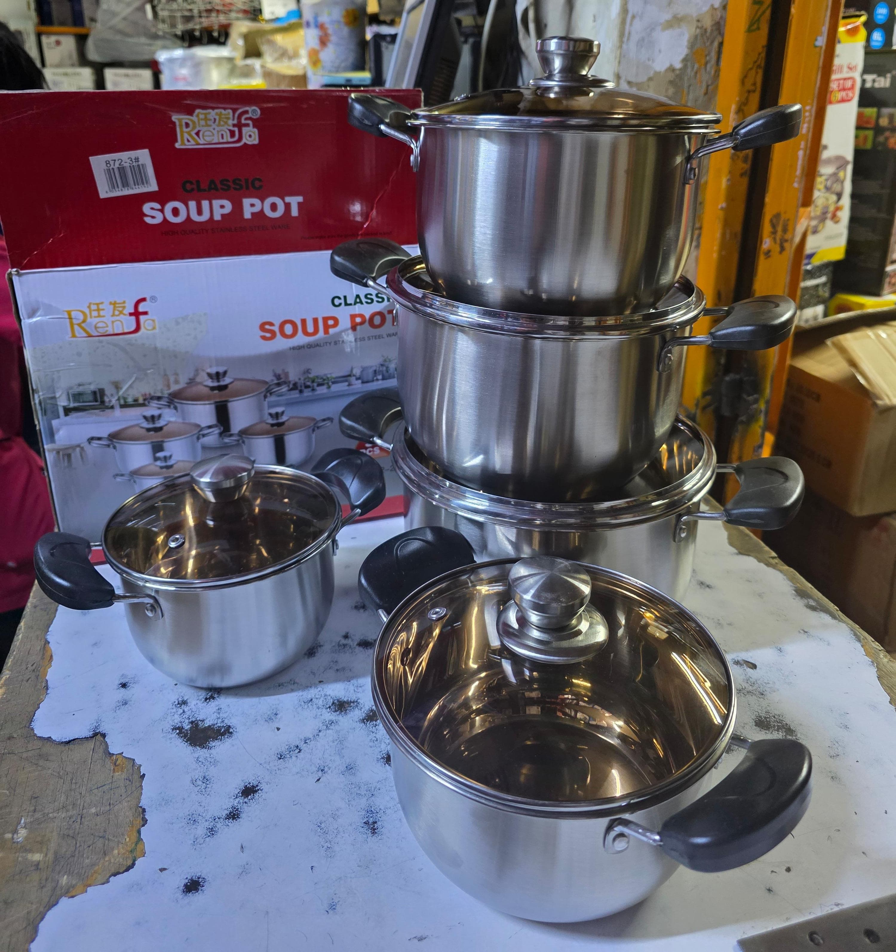 ✔️🫒Cook To Perfection 🧏🫒Heavy duty induction base 10 PCS Stainless Steel Cookware Set Cooking Pots/sufuria✅️Available in the shop✅️Premium stainless Aluminium offers optimal cooking performance. 
T