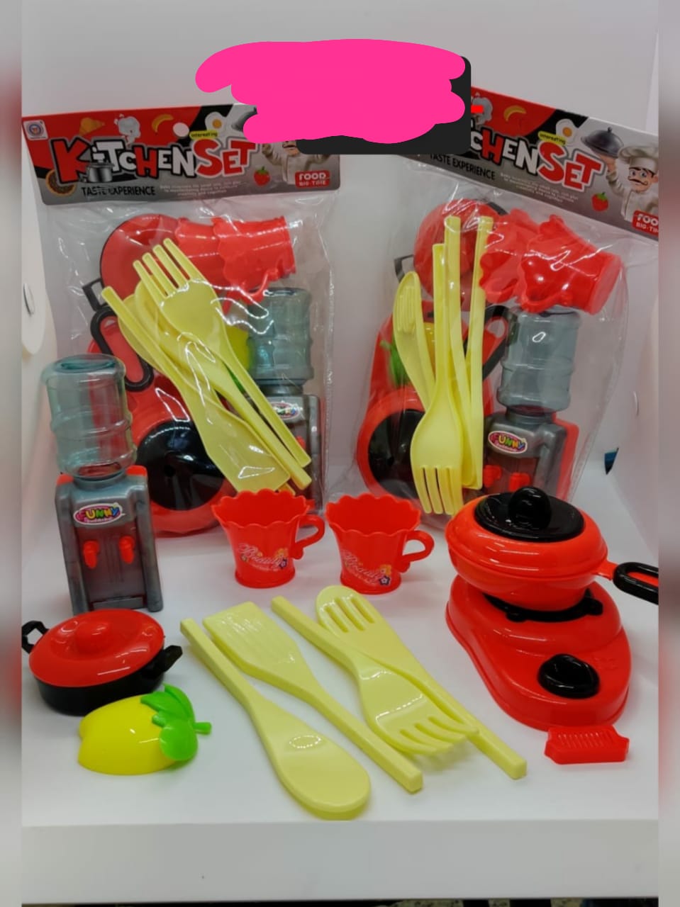 *Kitchen Play Set Kids Kitchen Utensils Fun Toys*Boosts creativity and imagination
Their language and communication is improved
Social skills and team work is improved, while they play, they work as a