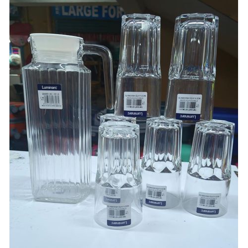 🤑🤑**Luminarc water set 6 pcs glass 1.3 jug.🍂🔅High Quality 6 Glasses and one Jug
Drink ware type: Wine glass
Material: Glass
Dishwasher safe