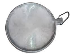 Heavy duty Chapati Pan used with less, or no, oil residues do not stick to the surface.