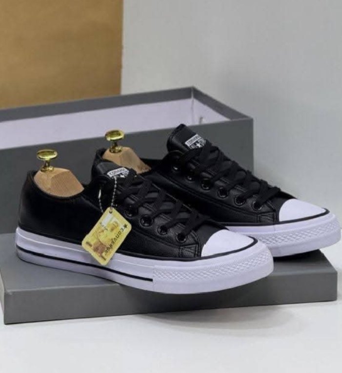 Premium Synthetic Leather Low-Top Canvas Sneakers - Durable Men’s Casual Court Shoes with Reinforced Rubber Toe