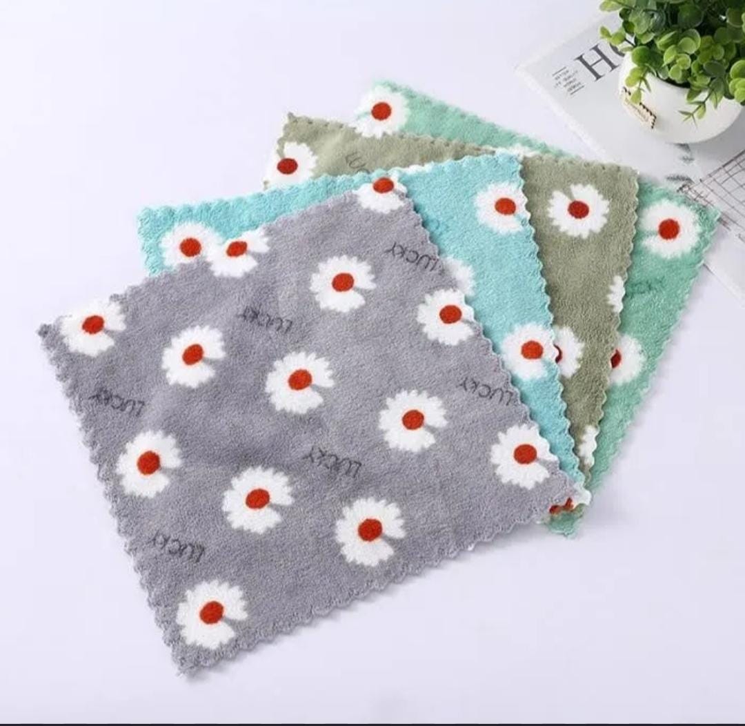 5pc Coral Fleece Square Soft Absorbent cloth, Wipe Hand Towel, kids wash cloth, Household Small Square Kitchen Cleaning Cloth, kitchen towel, cleaning cloth Rag Random Color 30x30cm