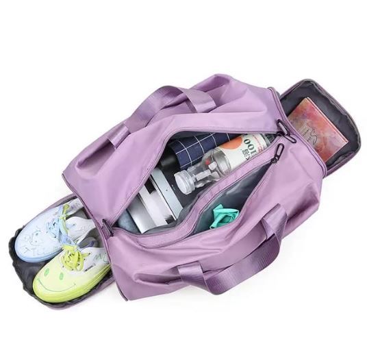 GYM Bag Model: G036 Beautiful and spacious , Has shoe compartment,Waterproof ,Easy to clean.