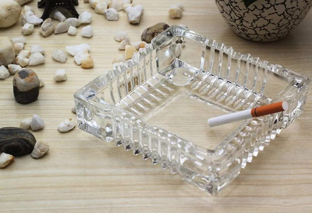 7inch Crystal Clear Glass Ashtray 7" Square Heavy-Duty Crystal Cigar & Cigarette Ashtray for Home, Bar, or Outdoor Use