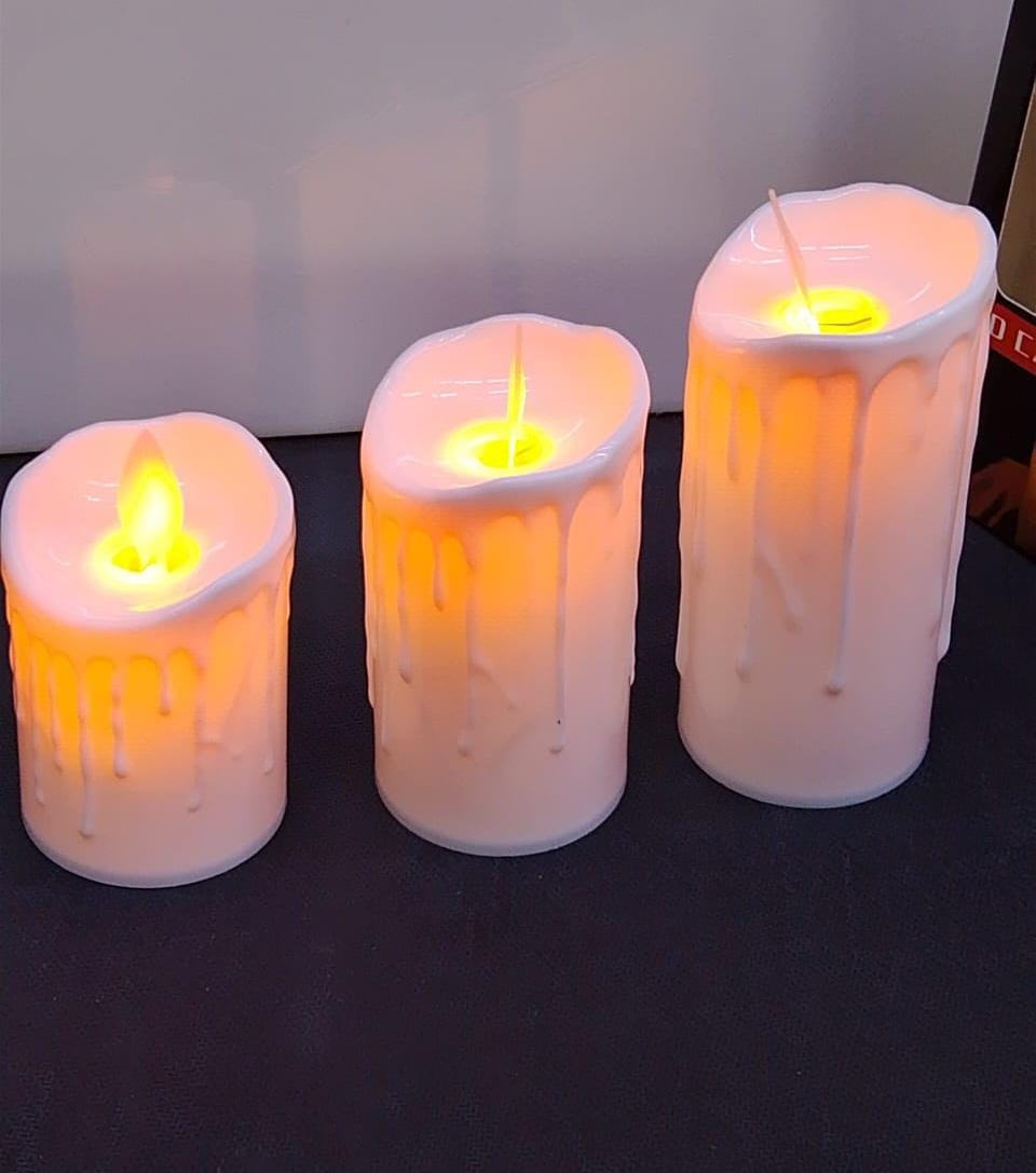3-1 Frameless LED candle...made of plastic pillar with yellow flame