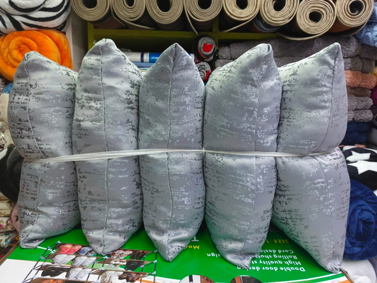 Set of 5pcs fibre filled Sofa Back rest/Throw pillows..