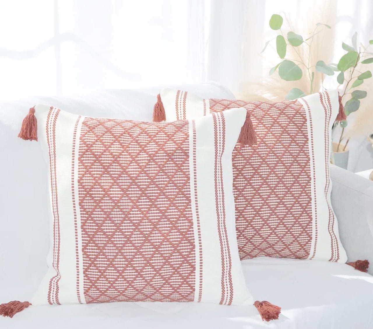 Set of 4pcs High quality Boho/Tufted cushion Throw pillows covers with Tassels and fiber filled throw pillow inside