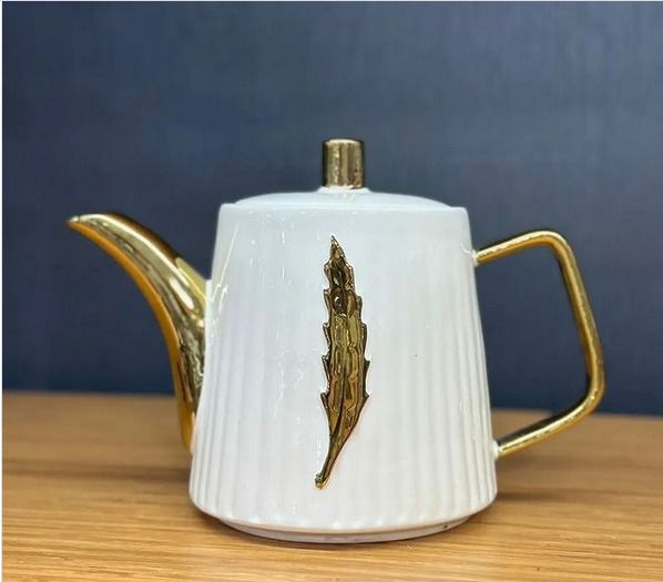 Fancy Gold Ceramic Kitchen Tea Kettle with Elegant Gold Line — 1000ml Capacity, Durable Heat-Resistant Design, Perfect for Serving Hot Tea, Coffee, or Beverages at Home or Office