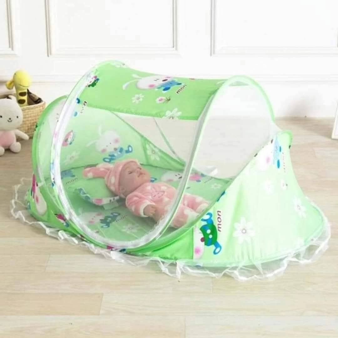 Portable foldable newborn baby nest