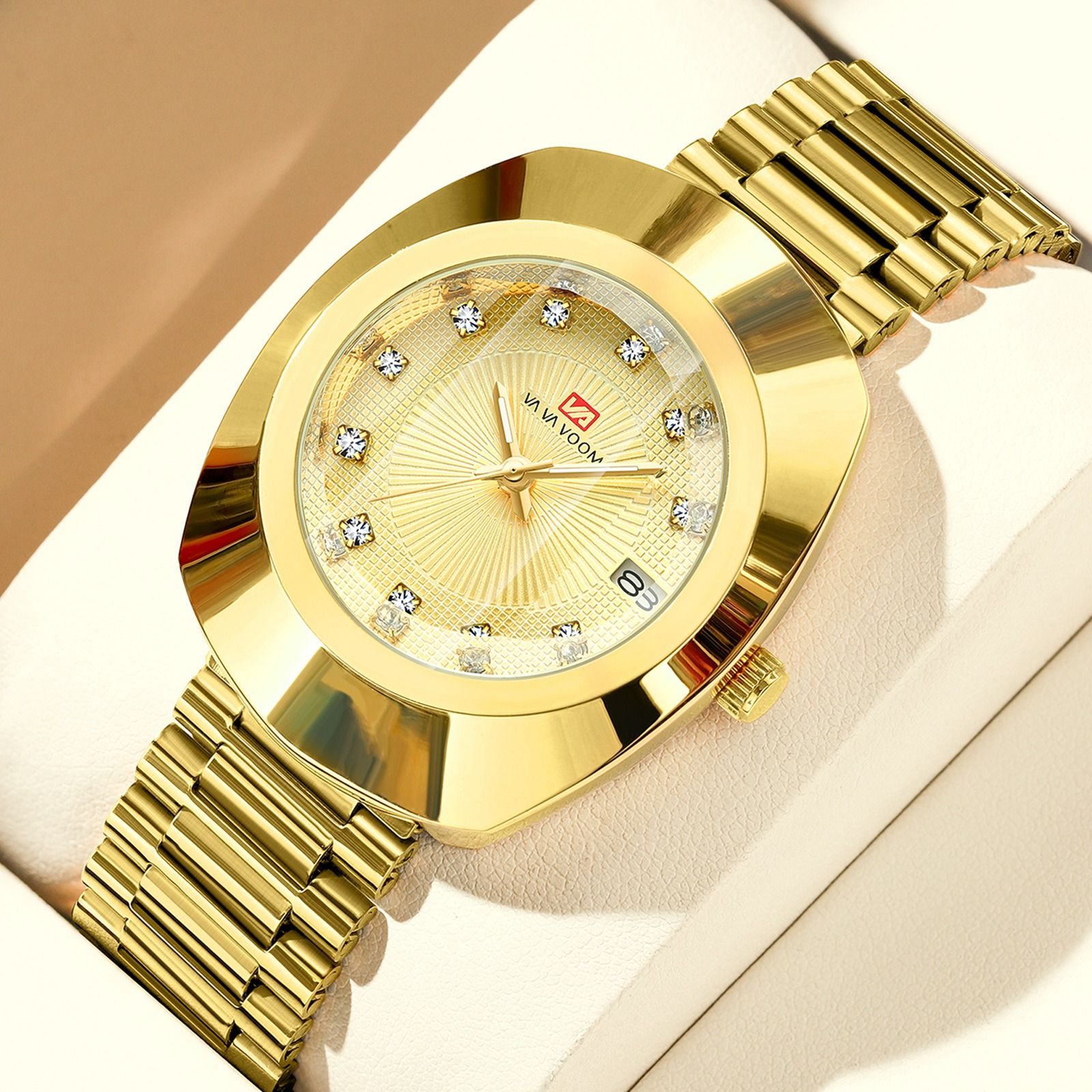 2024 VA VA VOOM-Branded Fully Automatic Movement Watch Calendar Suitable For Men / Women Non-Mechanical Design 30M Waterproof Suitable Quartz Watch Gold Diamond Set Steel Strap Watch Couple