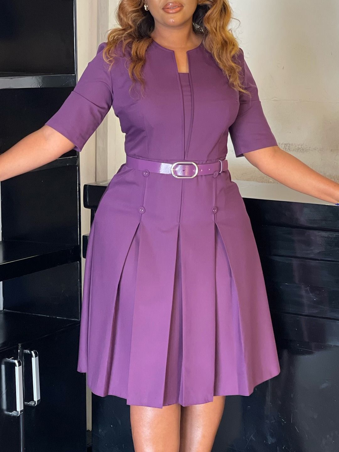 African America 2024 Autumn / Winter D533 Women's Dress New Fashion Large Size Elegant Temperament Solid Color Five-point Sleeve Crew Neck Dress Popular Belt ElementsTemperament Elegant Style