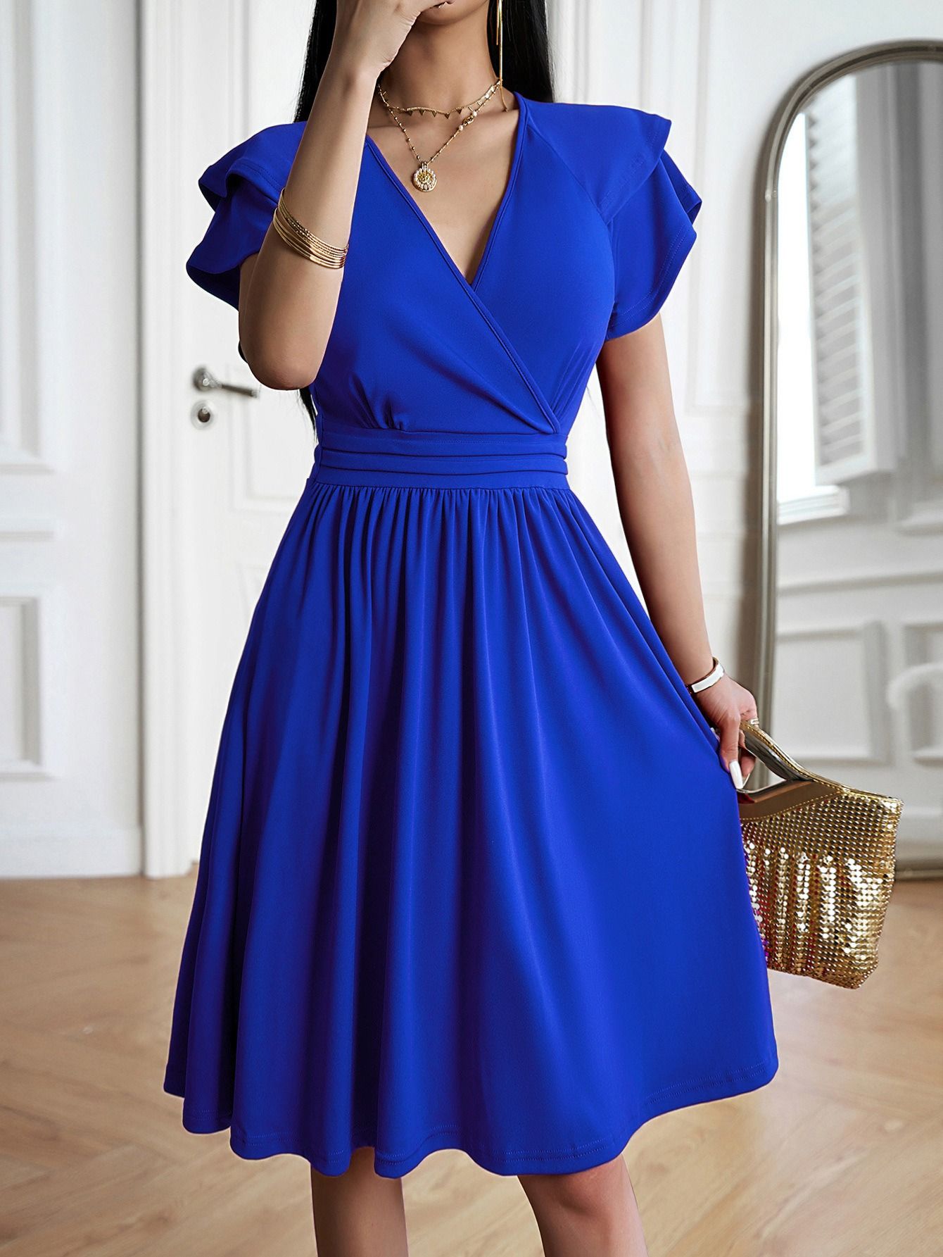 2025 New Style Dress Africa Europe  America  Spring/Summer Collection - Elegant V-Neck Long Dress Amazonian Style Grace Solid Color Patterns Collage Technique Elegant Style