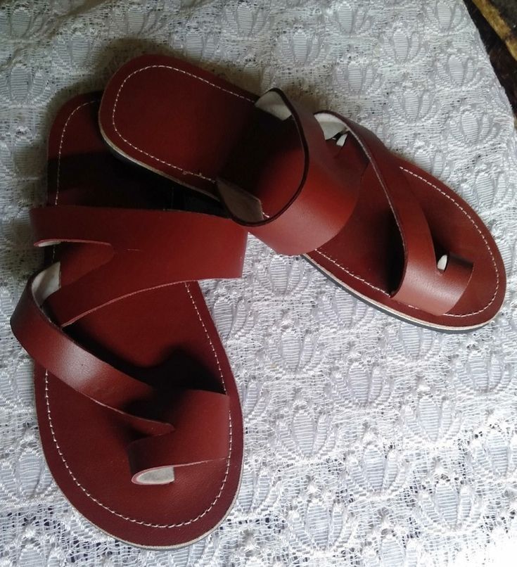 Genuine leather new mens shoes light flipflops luxury men fashion outdoor designer luxury men sandals