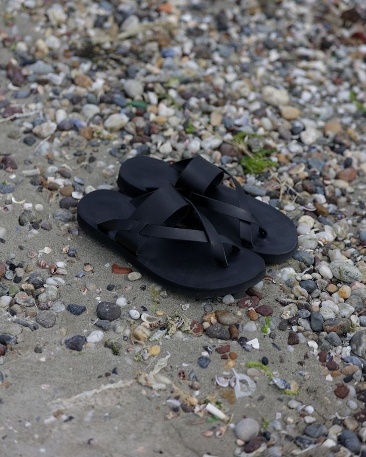 Genuine leather men sandals Durable Rubber Sole, Breathable Design, and Stylish Finish – Perfect for Everyday Wear, Outdoor Adventures, and Casual Outfits with Long-Lasting Quality and Elegance comfor