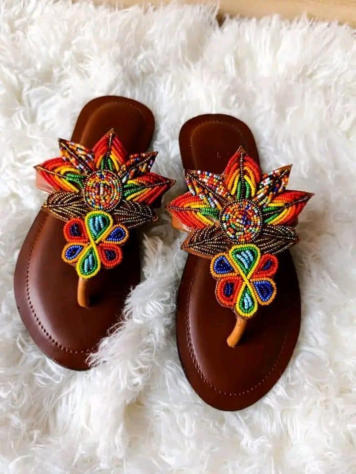 Leather Unisex Shoe Simple Open Toe Flat Sandals Female  all-match Fashion Slippers non-slip wear-resistant Girl Breathable Take Sandals Casual Lady Shoes Girlfriend Gift