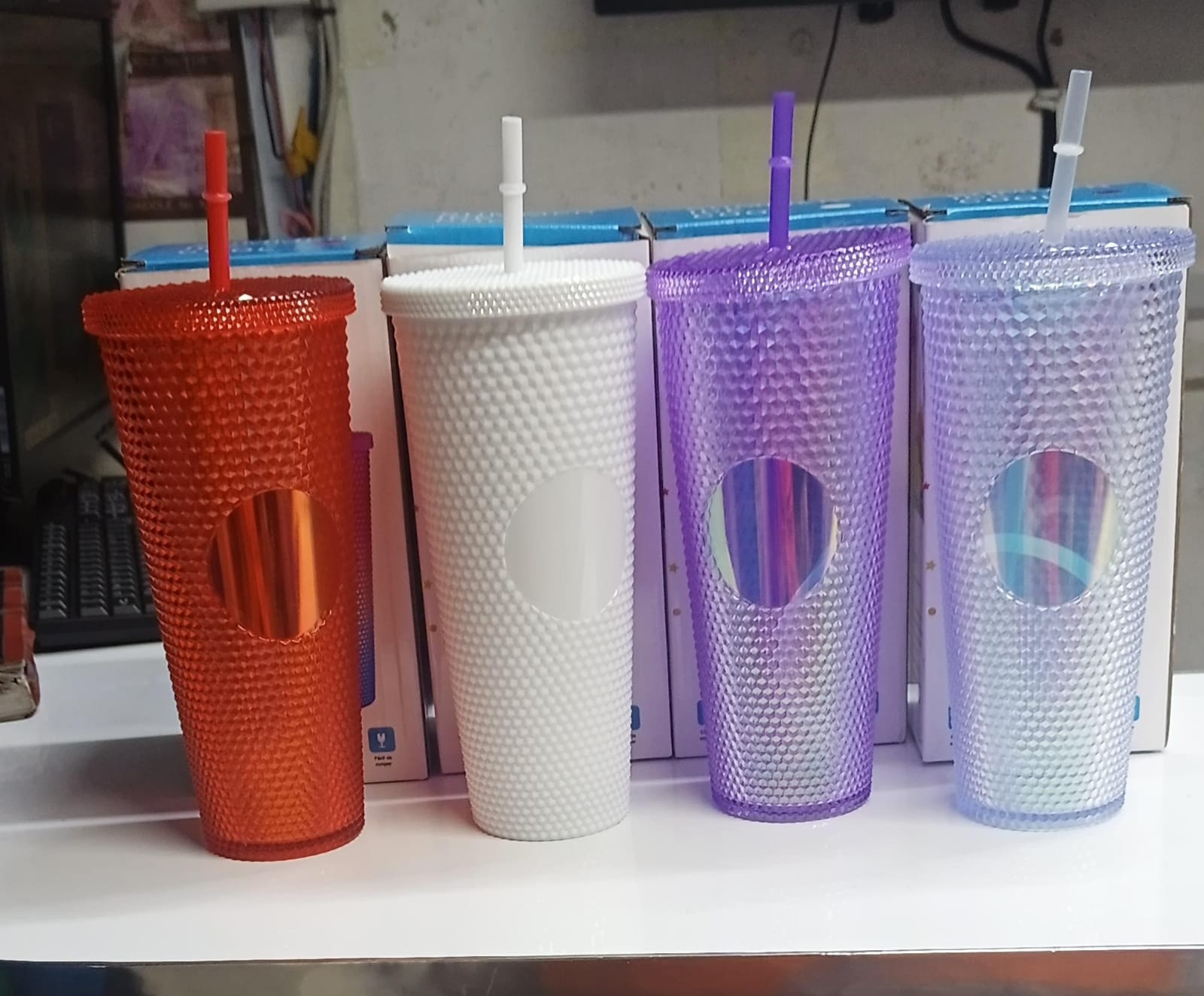 SPECIAL OFFERS. ✅710Mls summer ice cool smoothie cup available.         ✅Price 1357kshs ✅ YOU GET ONE SMOOTHIE EITHER RED/PURPLE/WHITE