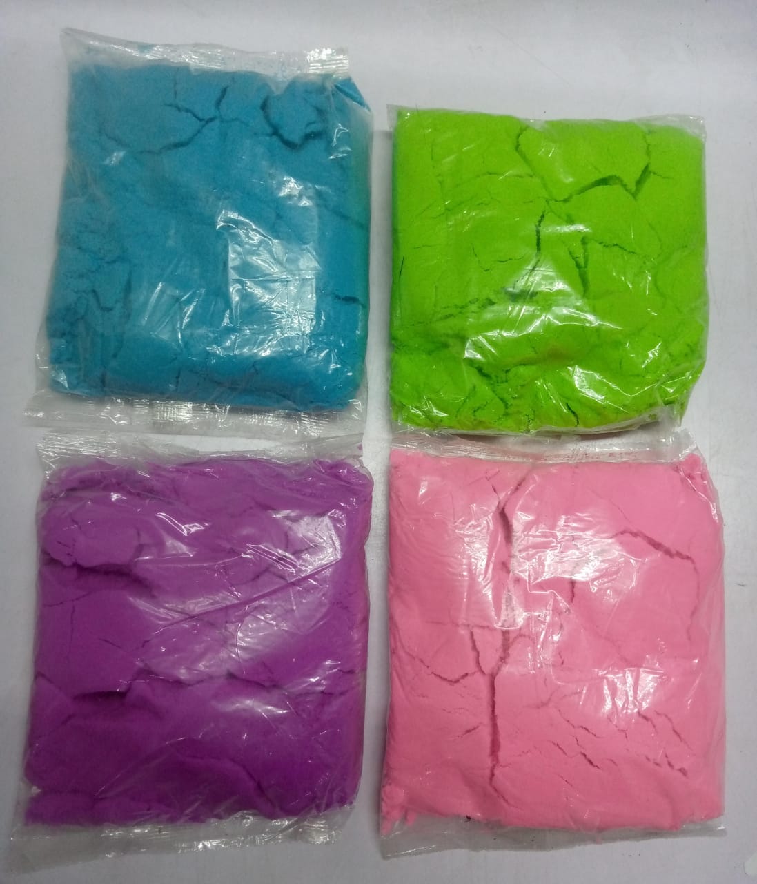 *New arrival*
*Coloured moulding Kinetic sand for kids play now available in 4 colours 1kg sachet*an ideal qnd perfect gift