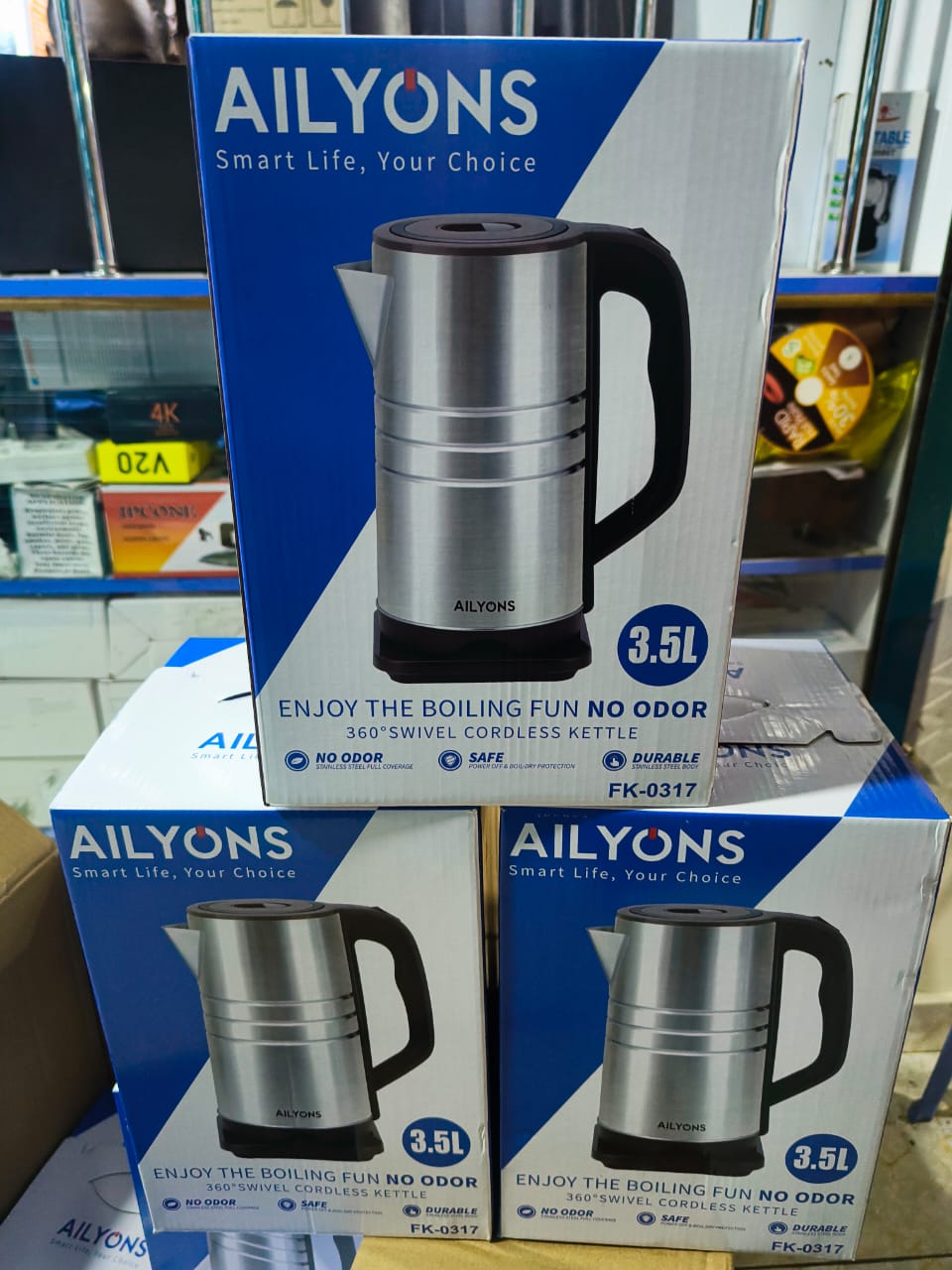 3.5 litres ailyons electric kettle . No odour produced. It's a cordless kettlemade with quality material from stainless steel