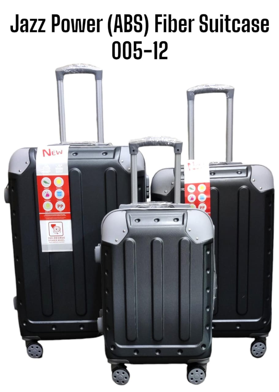 ASSURED QUALITY 🥰27 INCH 3 IN 1 LAXURIOUS FIBRE SUITCASE 🤣BRIEFCASE TRAVEL BAG💚.Made of high-quality materials Sleek and stylish design 3-in-1 design Hard outer shell for protection Number of co