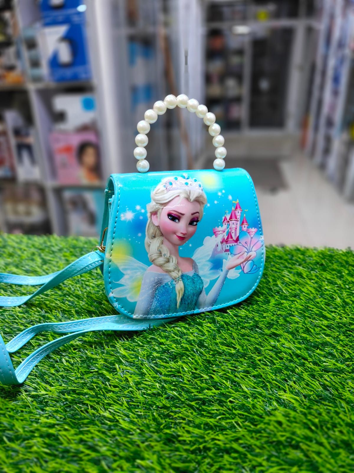 Cartoon Magic Alert! 🎒🔥
Your little one’s new fave accessory is here! 😍
✨ Mini Sling Bags with adorable cartoon themes 🎨 – fun, lightweight & perfect for every mini fashionista! 🌈
🎁 Available in