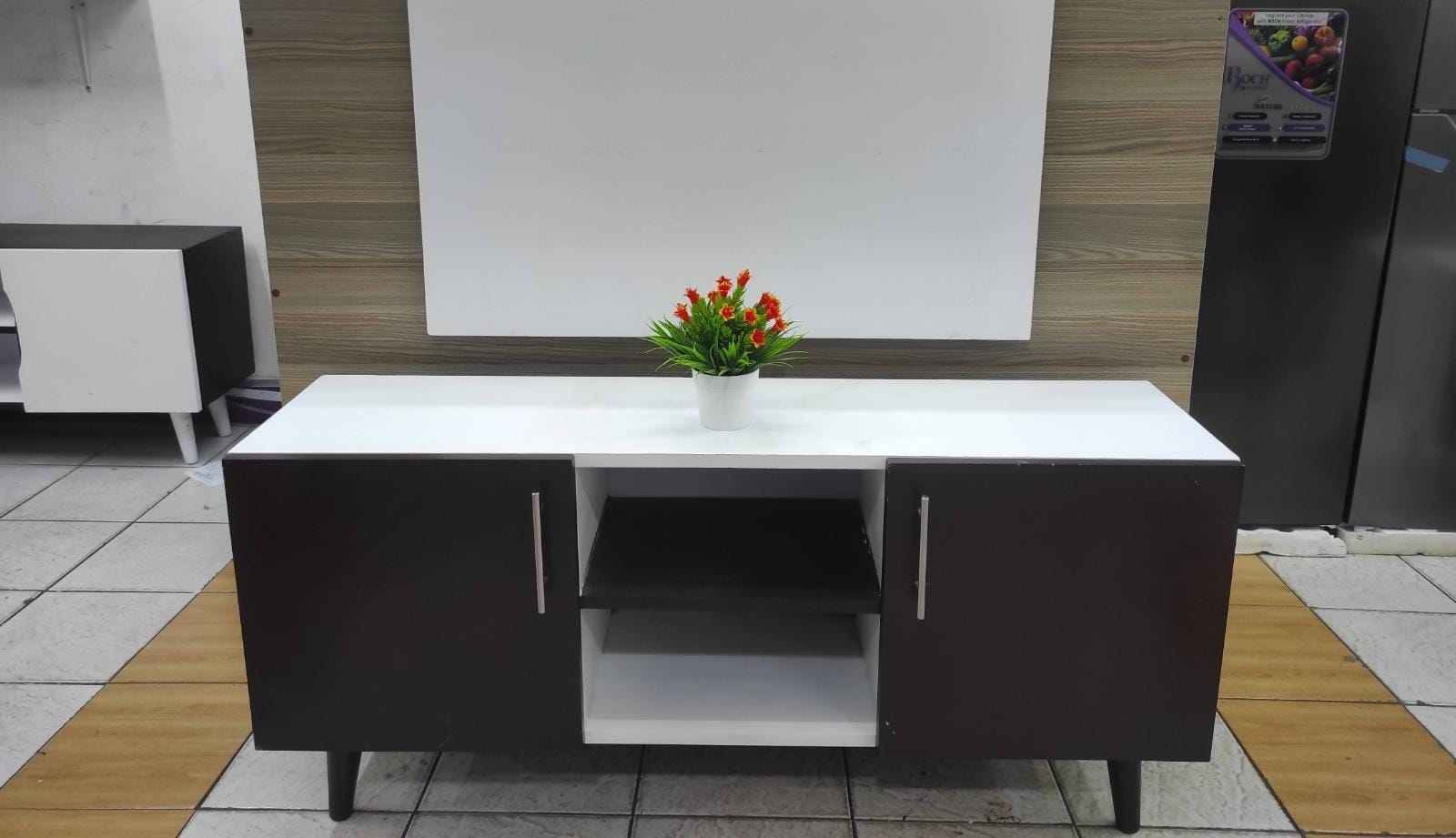 Best Deals, ****Kyoto Japanese Modern Wooden TV Stand 4FT White and Black.✨Strong and durable✨Elegant design✨Laminated MDF boards✨Locally Made ✨Size; 4 Feet