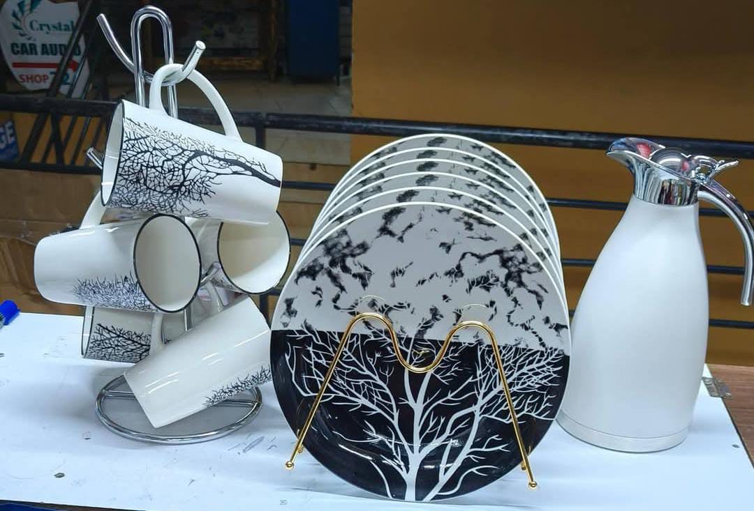 SPECIAL OFFER! 13Pcs Quality Tea/Coffee Set 6 Mugs With 1 Thermo Flask & 6pcs Plates.UNBREAKABLE 2L FLASK, 6 DINNER PLATES, 6 CUPS. Cups Ideal for enjoying tea, coffee ,decaf, espresso, lattes or hot