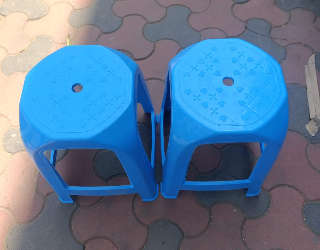 PLASTIC STOOL. This versatile square stool is a perfect addition to any space. Crafted from high-quality materials, it offers a compact and functional design, ideal for various settings.