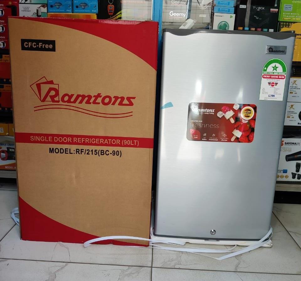 HIGH QUALITY ! Ramtons RF/215 - SINGLE Door Fridge 90 Litres - Silver.The Ramtons RF/215 - 5Cu.Ft Single Door Fridge comes with more storage room to ensure you have more storage for all those fresh