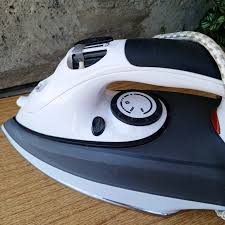 🔥REBUNE  Electric Steam Iron (Model RE-3-041) – Effortless Ironing! 👕