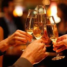 6PCS Elegant Champagne Glass Set – Premium Tall Flute Glasses for Toasting, Weddings, Parties, Celebrations & Home Bar – Crystal Clear, Durable, Classy Drinkware Gift Set