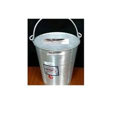 Heavy-Duty 10 Litres Aluminium Milking Bucket – Rustproof, Durable, Easy to Clean – Ideal for Dairy Farms, Milk Collection & Storage