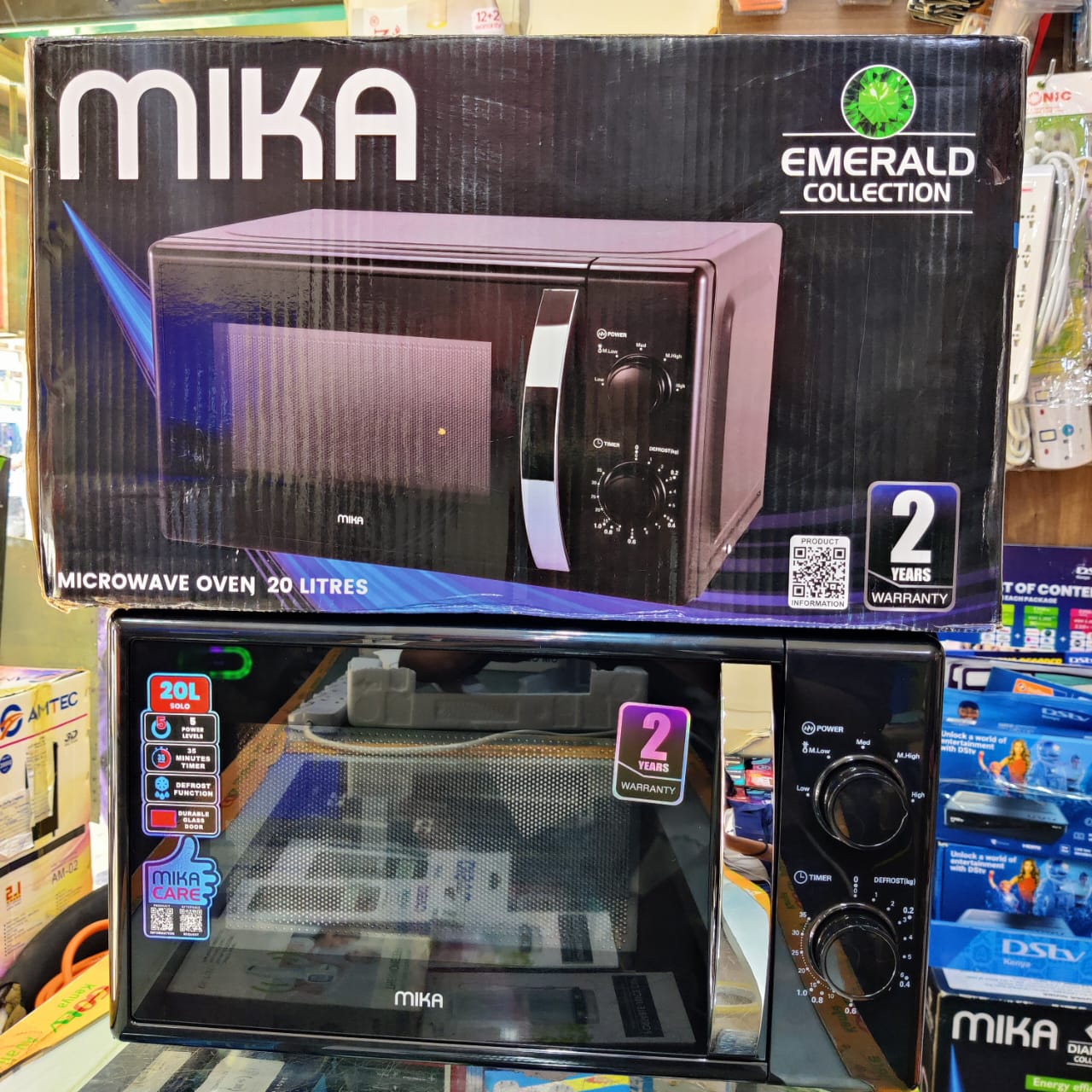 Mika 20L Manual Microwave, 700W, Black