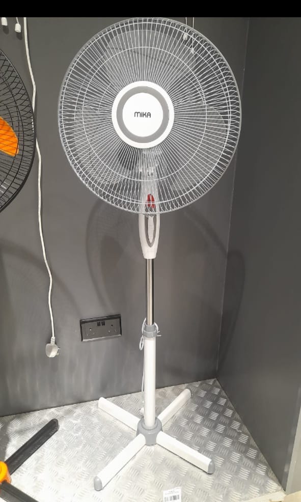 MIKA ORYX 16 Inch Floor Standing Fan