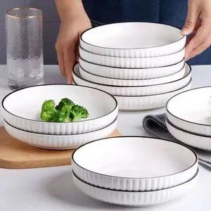 Set of 6 Ceramic Dinner Plates with Elegant Black Rim – 10.5" Round Plates for Modern Dining – Durable, Stylish, Microwave & Dishwasher Safe Porcelain Plates for Home, Hotel, or Restaurant