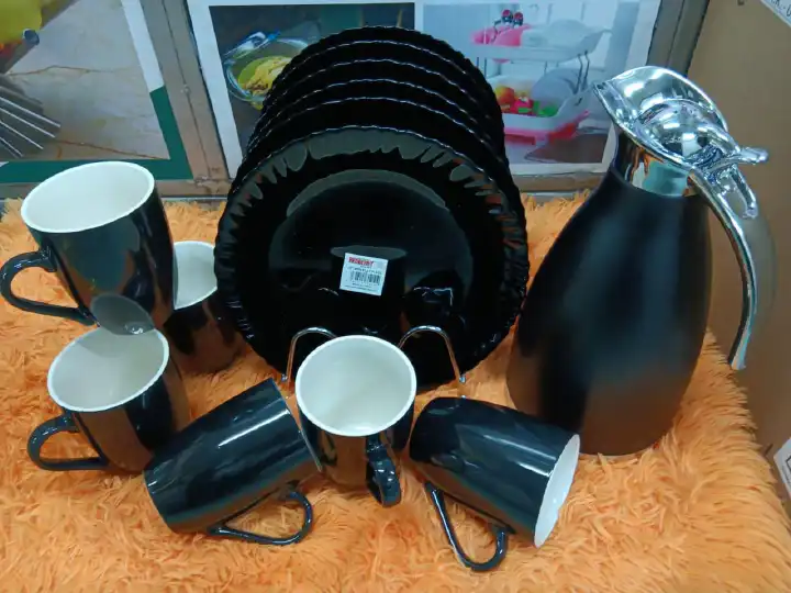 Elegant 13pcs Ceramic Dinner Set with 6 Plates, 6 Cups and 2L Unbreakable Flask – Durable, Stylish, Perfect for Family Meals, Limited Stock! Grab Yours Now Before It’s Gone!