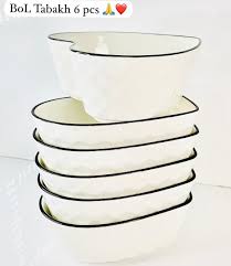 6 Pieces Love Shaped Ceramic Bowls – Elegant White Heart Design – Microwave & Dishwasher Safe Dessert, Snack & Salad Bowls for Home, Events & Gifting.