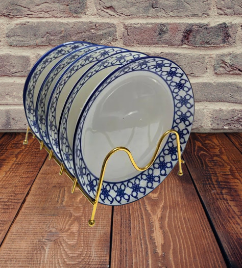 8 Inch 6pcs Unique Ceramic Dinner Plates Set – Durable White Ceramic with Red Prints, Custom Stylish Design for Elegant Dining, Family Meals & Special Occasions