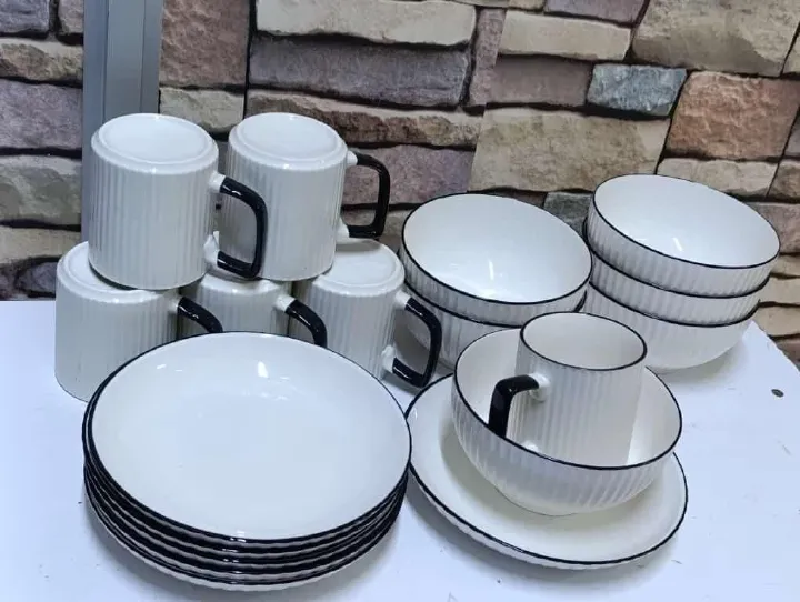 CONCISE 24-Piece Ceramic Dinnerware Set – Stylish, Durable Plates, Bowls & Mugs for Modern Kitchens, Family Meals & Elegant Dining Experiences