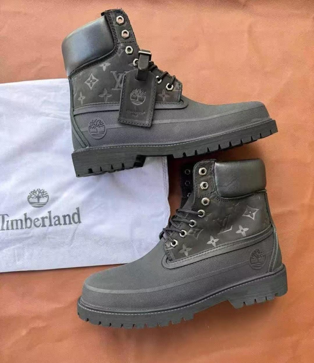🔥(On offer) 🔥Louis Vuitton (LV) Timberland Diamond Plate 6inch Premium Waterproof Boot, customized timberland boots black Supreme Desighners shoes and Boots  (generic)