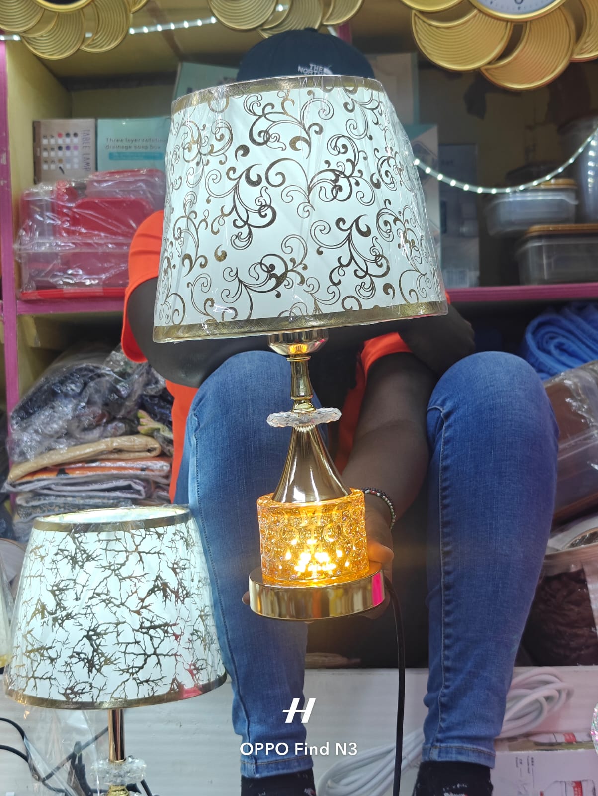 ✨Transform your space with our stunning lamp shades – blending style, warmth, and a touch of elegance to light up every corner beautifully.