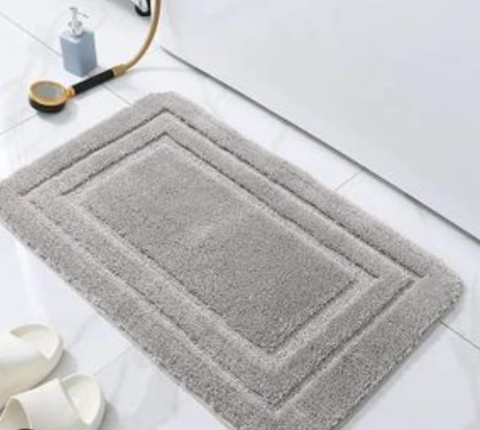 ✨Absorbent Bathroom/door mats.elegant design seamlessly blends with any decor, adding a touch of sophistication to your space.quality rubber backing ensures the mat stays firmly in place,