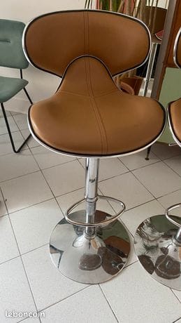 Gold Metal Counter Bar Stools Kitchen Luxury Designer Backrest Bedrooms Bar Chair Computer Party Taburete Alto Home Furniture 
KITCHENSTOOLS BAR STOOLS .Generic 16 Scale Round Swivel Chair Pub Barstoo