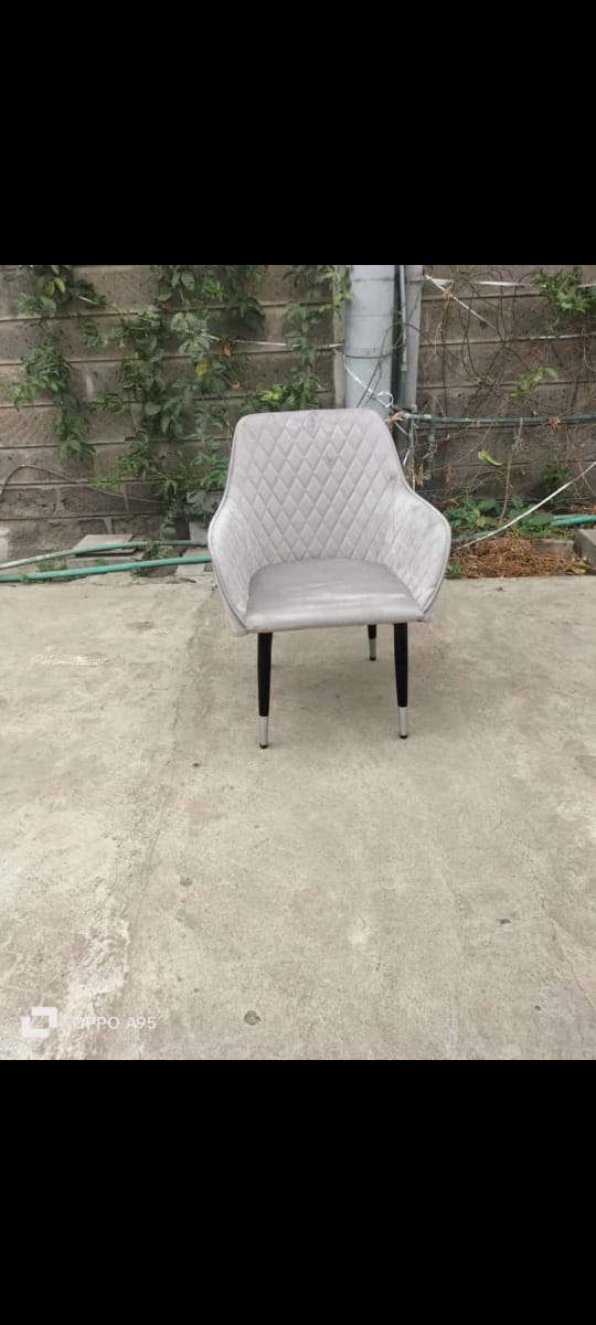 DINING CHAIR WITH METALLIC LEG EAMES CREATIVE HOME AND OFFICE . 1Pc Classy DINING Chair For Restaurants, Churches, Conference Halls Red as picture